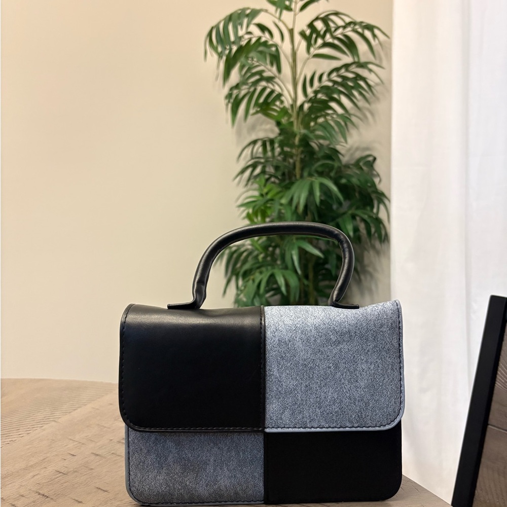 Elegant Black and Gray Women's Handbag